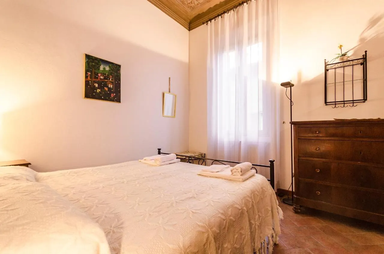 דירה בולוניה Mercanzia Apartment, Palazzo Storico Sotto Le Due Torri