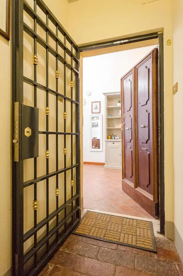 בולוניה Mercanzia Apartment, Palazzo Storico Sotto Le Due Torri